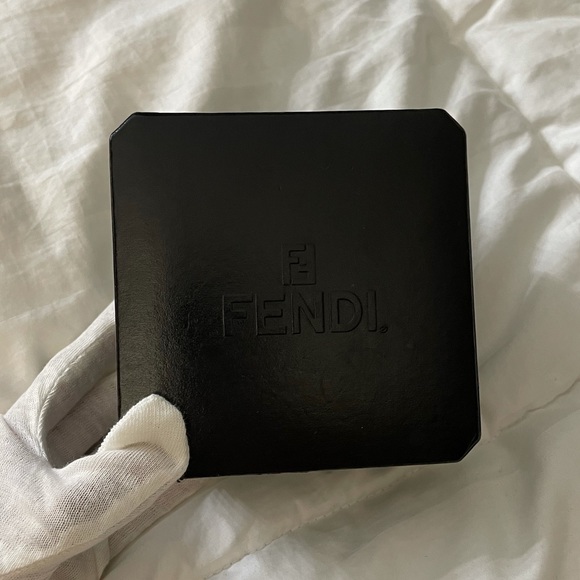 Fendi - Picture 9 of 9